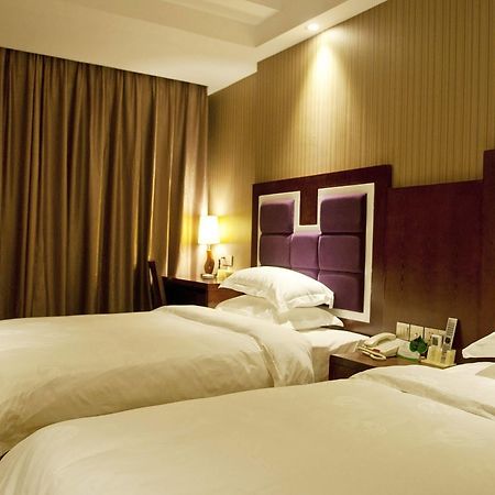 قويلين Yuwei Business Hotel المظهر الخارجي الصورة